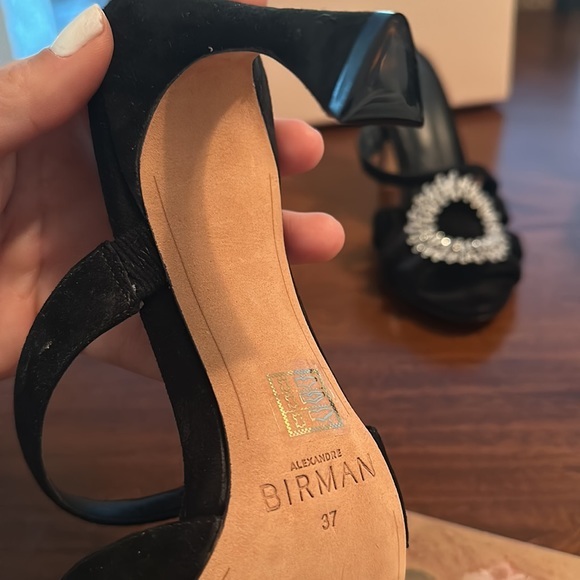 NEW‼️ exquisite ALEXANDRE BIRMAN Alicia Suede Embellished Mules - Picture 13 of 16